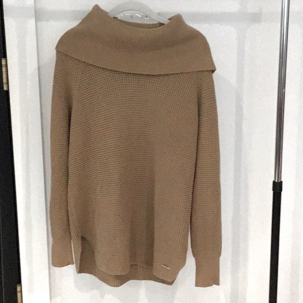 Michael Kors sweater. Great with leggings!
